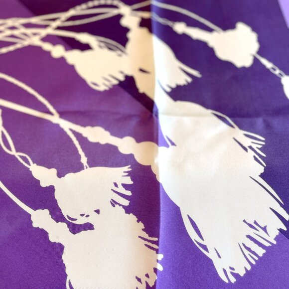 Gucci Silk Scarf - Picture 4 of 16